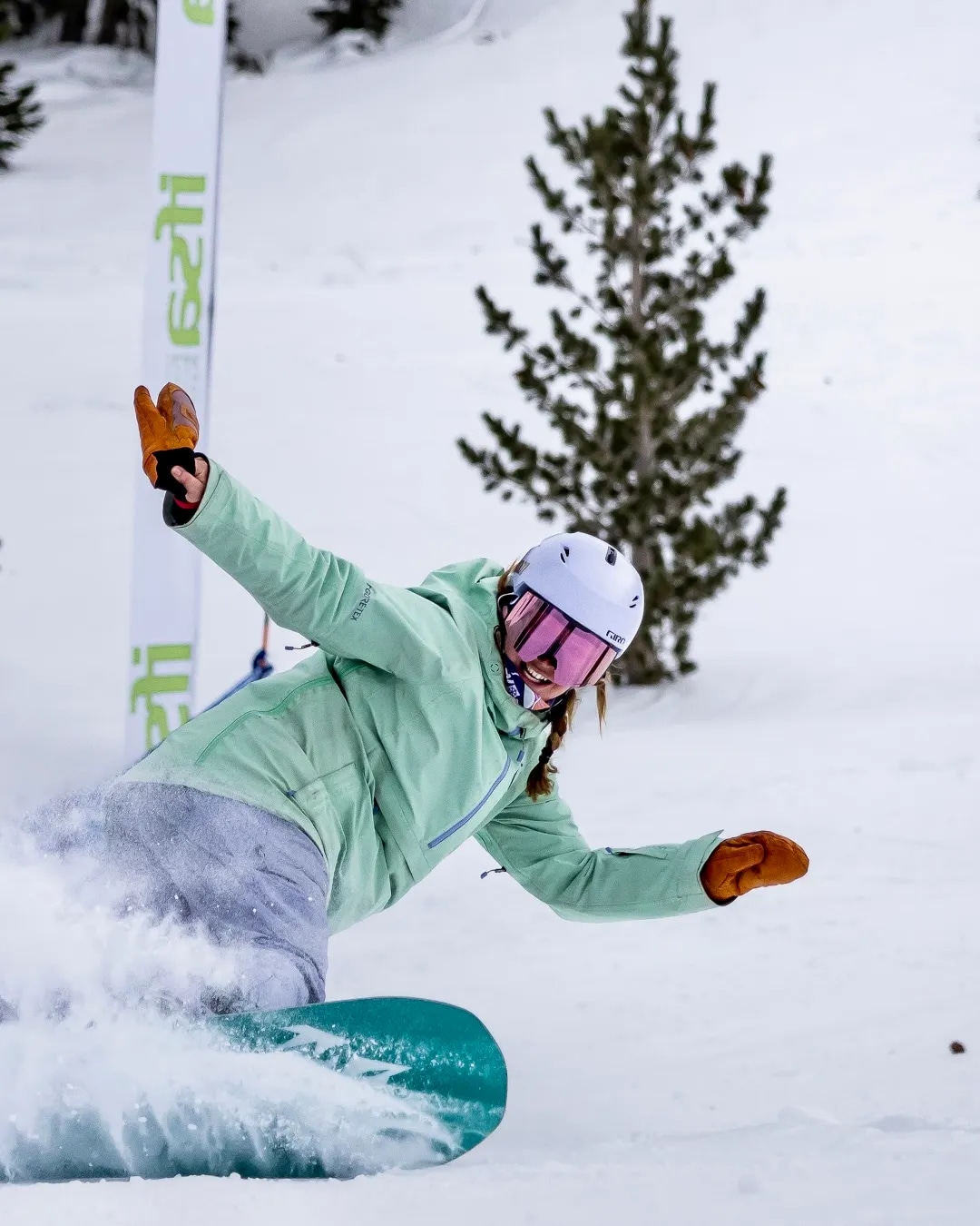 Freeride World Tour - Sydney Schroder